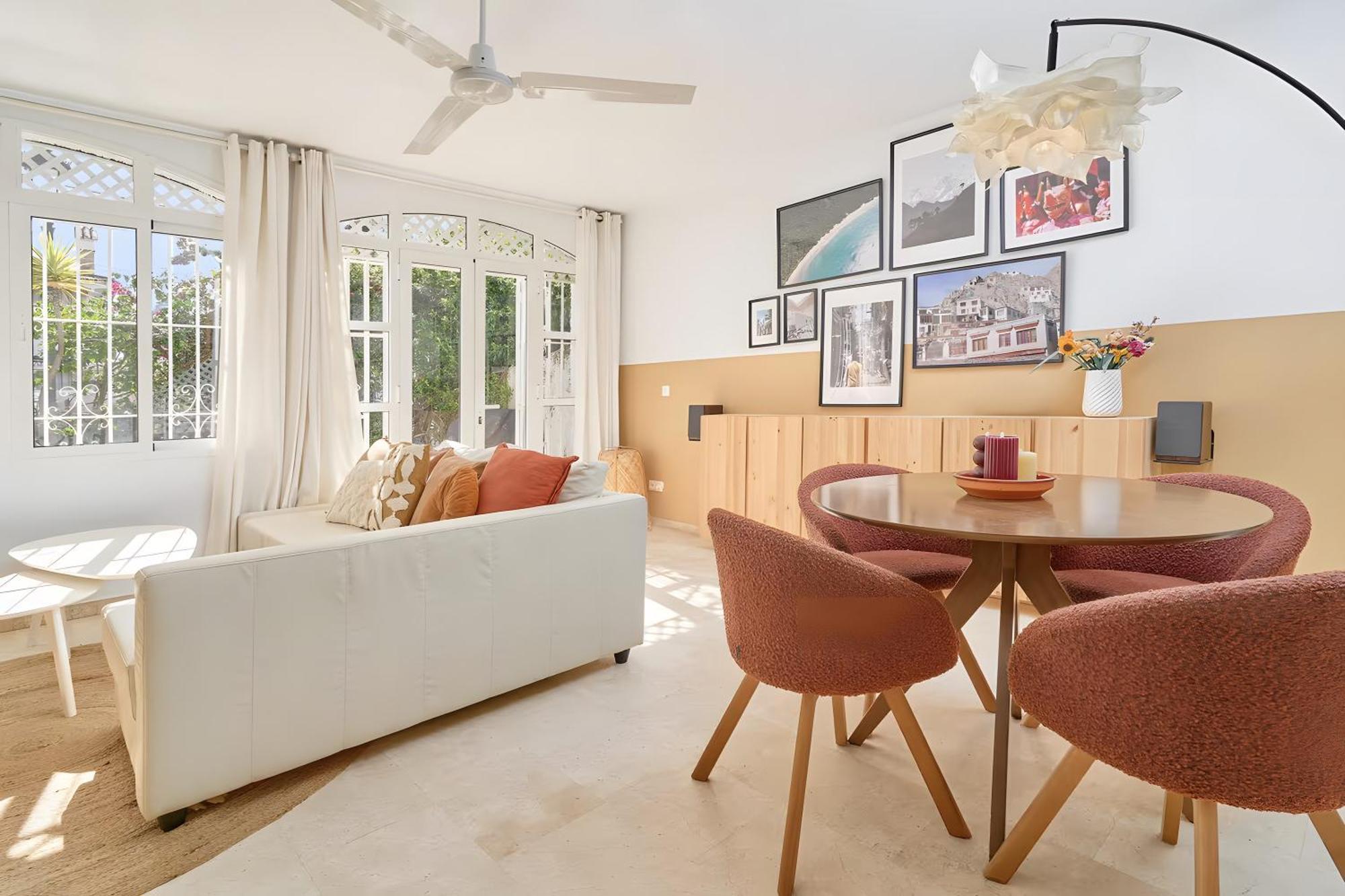 Casa Lena Town House With Pool Vakantiehuis Nerja