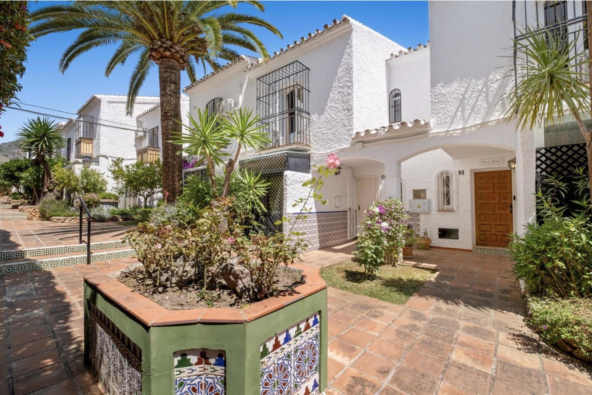 Casa Lena Town House With Pool * Nerja